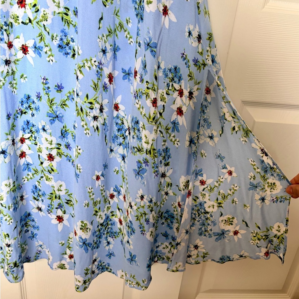 Banana Republic Light Blue Floral Maxi Dress — Size 0 - Picture 8 of 9